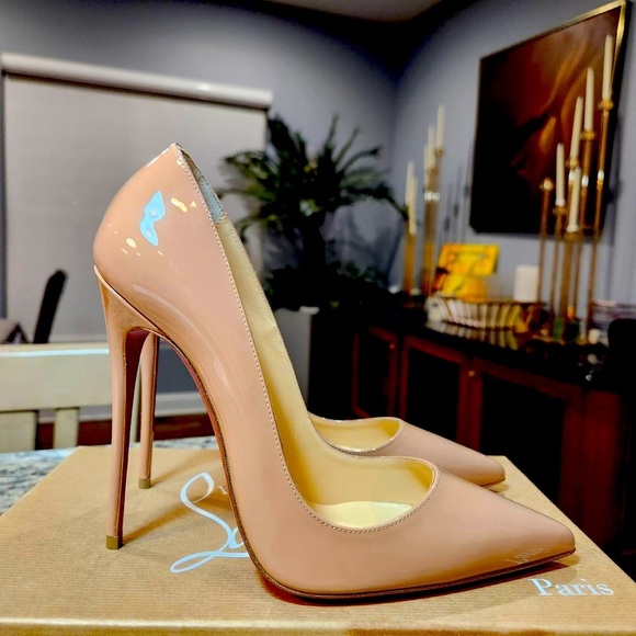 Christian Louboutin Shoes - Christian Louboutin Nude Heels